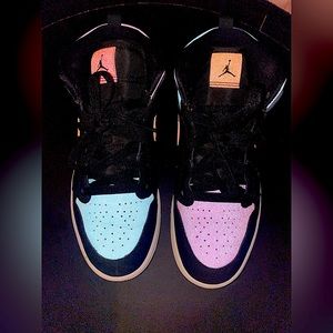 Rainbow Nikes size 3 great condition